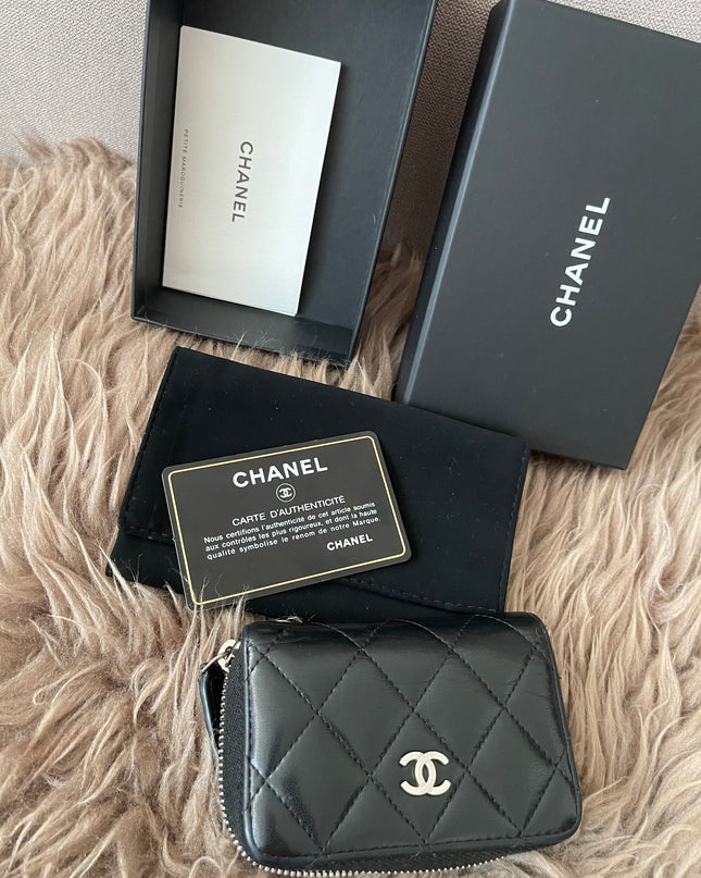 Preloved Authentic Chanel Classic Zipped Coin Purse