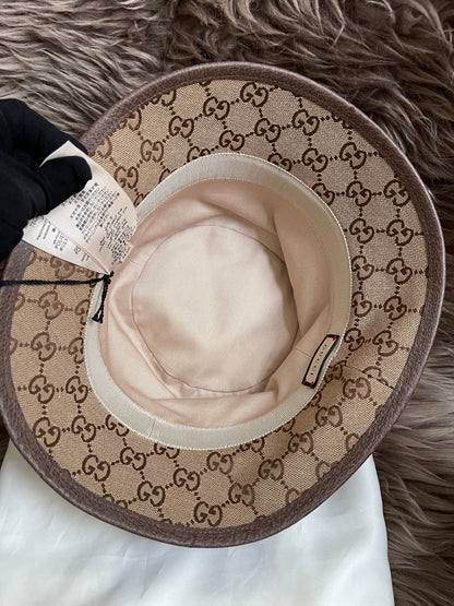UNUSED GUCCI GG CANVAS BUCKET HAT