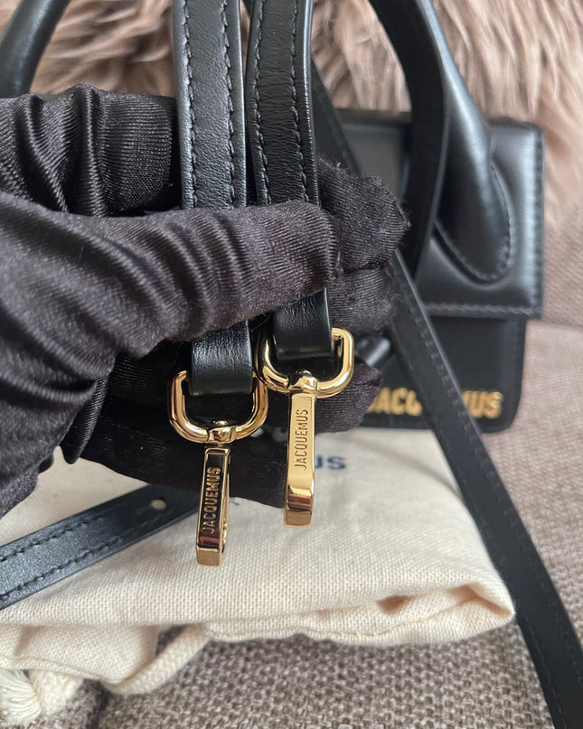 Preloved Authentic Jacquemus Le Chiquito Long – Black