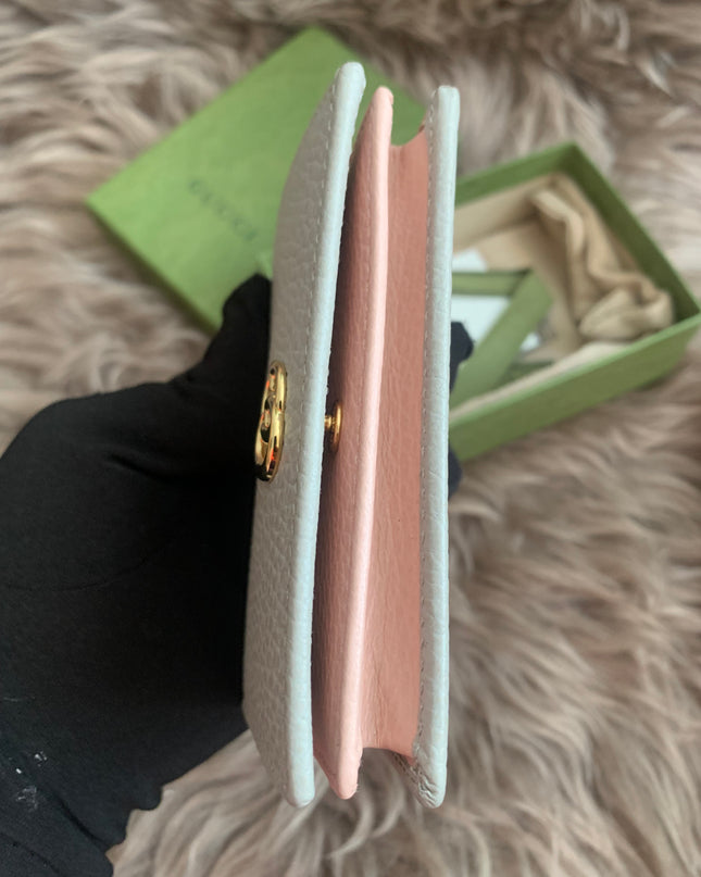Gucci

GG Marmont card case wallet