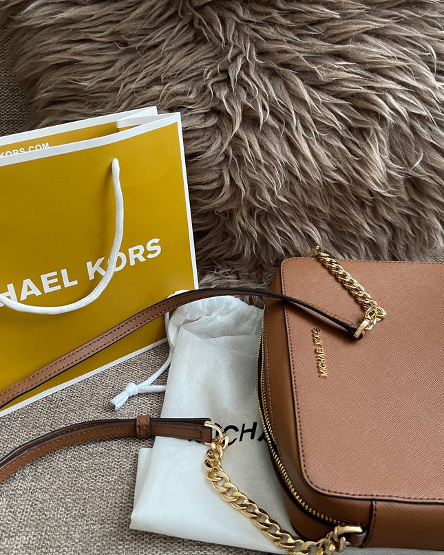 Preloved Authentic Michael Kors Jet Set Large Crossbody – Luggage Saffiano Leather, Gold Chain (Brand New)