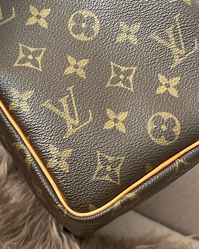 Preloved Authentic Louis Vuitton Speedy 25