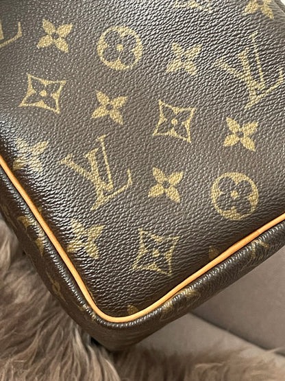 Preloved Authentic Louis Vuitton Speedy 25