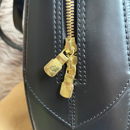 Preloved LOUIS VUITTON Voltaire Epi Leather Shoulder Bag