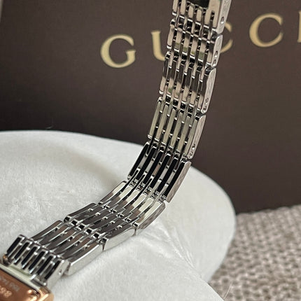 Preloved Authentic Gucci 8600L Ladies Watch — Two-Tone Rose Gold & Silver GG Dial