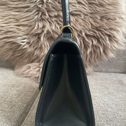Preloved Authentic Marc Jacobs The St. Marc Top Handle Bag in Black — Brand New