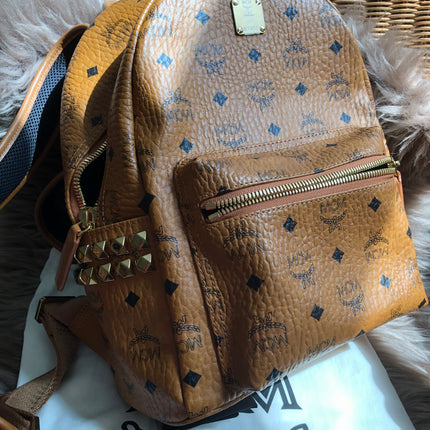 Preloved  MCM Stark Side Studs Backpack