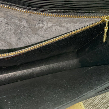 Preloved Authentic Louis Vuitton Epi Leather Sellier Dragonne Clutch – Black (Noir)
