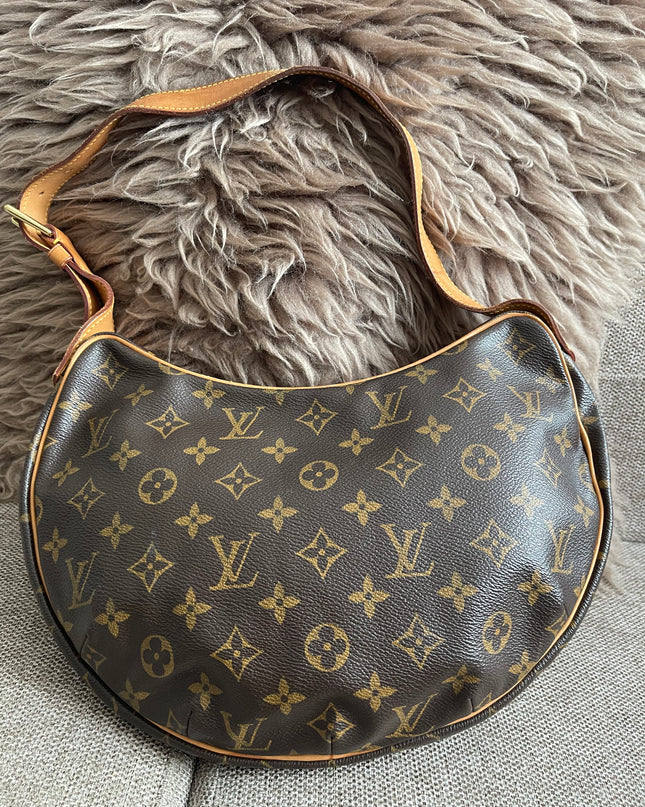 Preloved Authentic Louis Vuitton Croissant MM