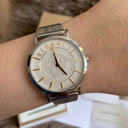 VERSACE V-ESSENTIAL VEK4005/21
Women's watch