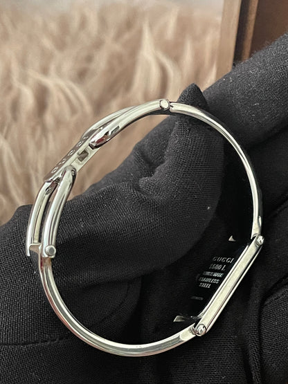 Authentic Preloved Gucci Bangle Watch
