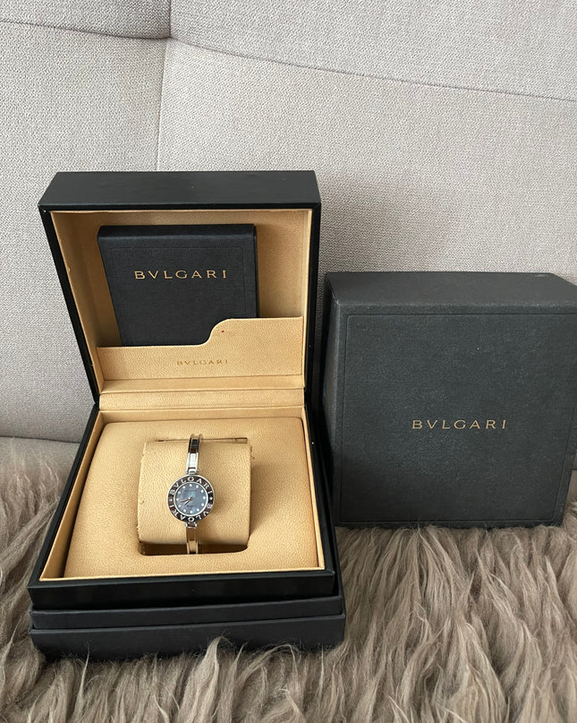 Preloved Authentic Bvlgari B.zero1 Watch 22mm stainless steel case, a blue mother-of-pearl dial with diamond