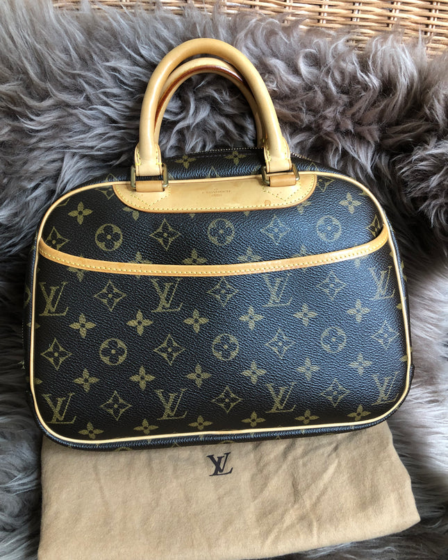 Preloved LOUIS VUITTON Monogram Trouville