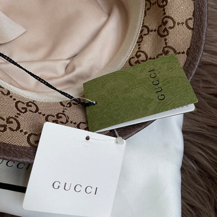 UNUSED GUCCI GG CANVAS BUCKET HAT