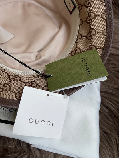 UNUSED GUCCI GG CANVAS BUCKET HAT