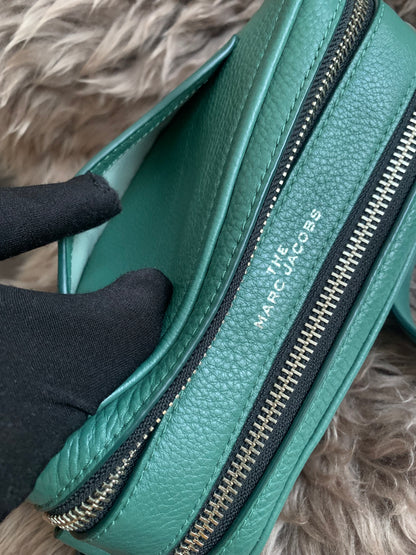 Marc Jacobs The Softshot 21 in cucumber green leather silver-tone hardware