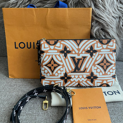 Preloved Authentic Louis Vuitton Monogram Giant Crafty Double Zip Pochette — Creme Caramel