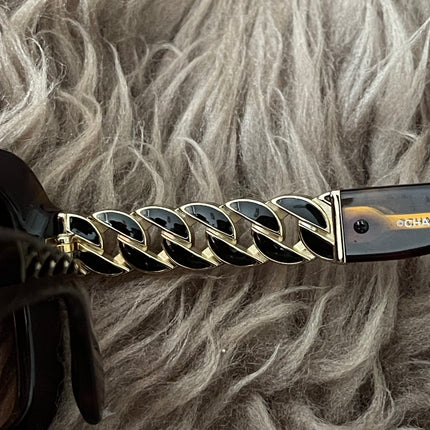 Preloved Authentic Chanel Square Chain Sunglasses
