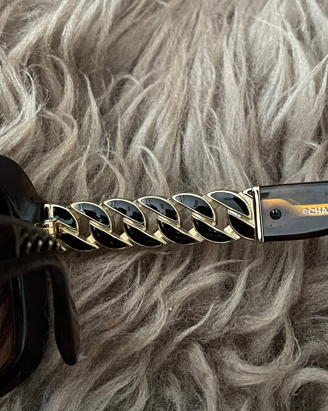 Preloved Authentic Chanel Square Chain Sunglasses