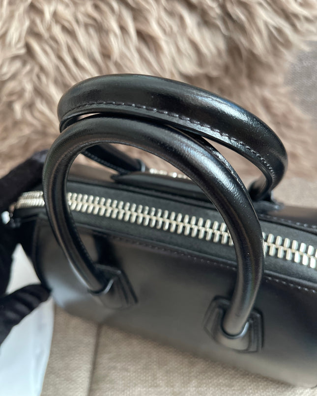 Preloved Authentic Givenchy Mini Antigona Bag Black Calf Leather