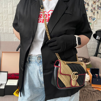 PRELOVED AUTHENTIC GUCCI GG Mini Marmont Matelassé Bag in BLK/RED