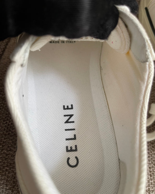 Preloved Authentic Celine Alan Sneaker with Triomphe in Canvas Off-White