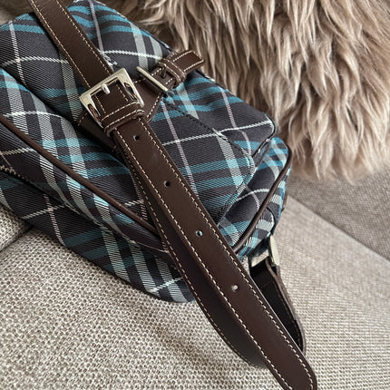 Preloved Authentic Burberry Nova Check Tartan Crossbody Camera Bag