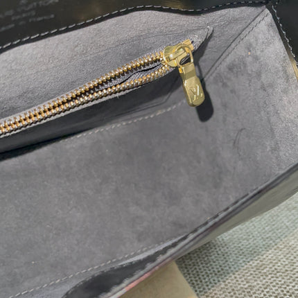 Preloved Authentic Louis Vuitton Epi Buci Crossbody Bag