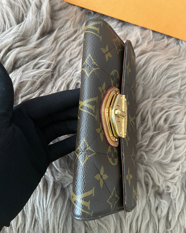 Preloved Authebtic Rank A- Louis Vuitton Sarah Etoile