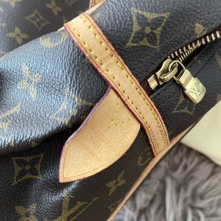 Preloved Authentic Louis Vuitton Montorgueil PM bag in monogram canvas