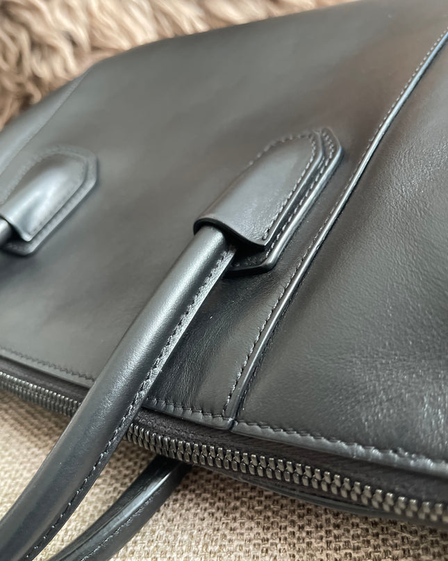 Preloved Authentic Givenchy Antigona Soft Small Bag Black Leather