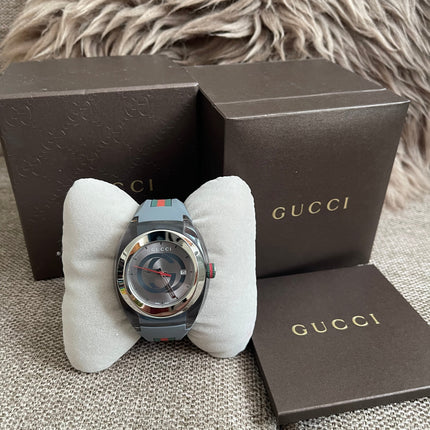 Preoved Authentic Gucci Sync Watch Grey Full Set with Box