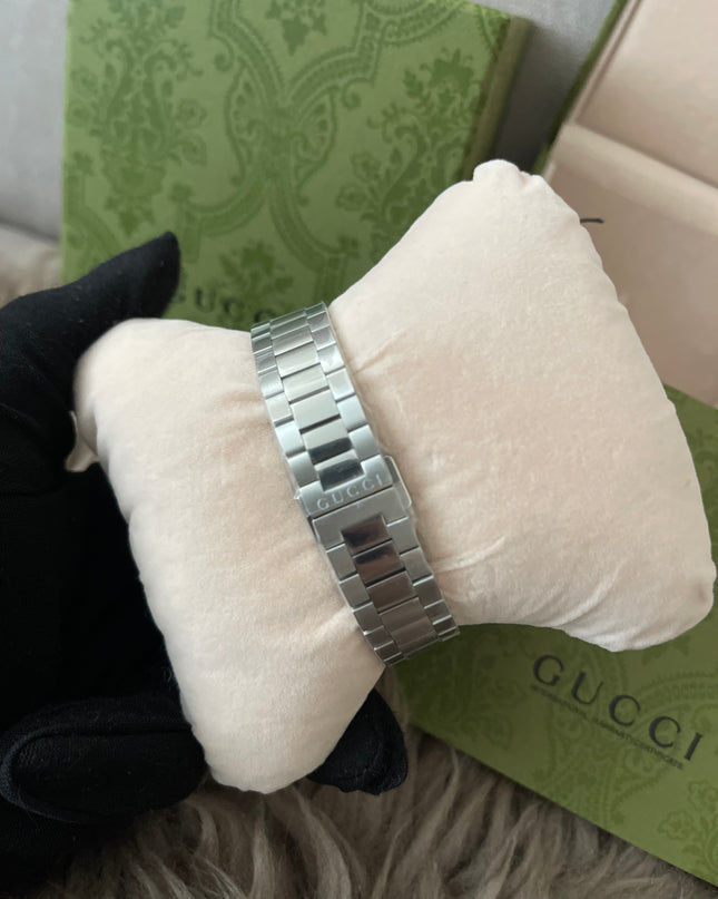 Preloved Authentic unused Gucci G-Timeless bee 32mm stainless steel watch