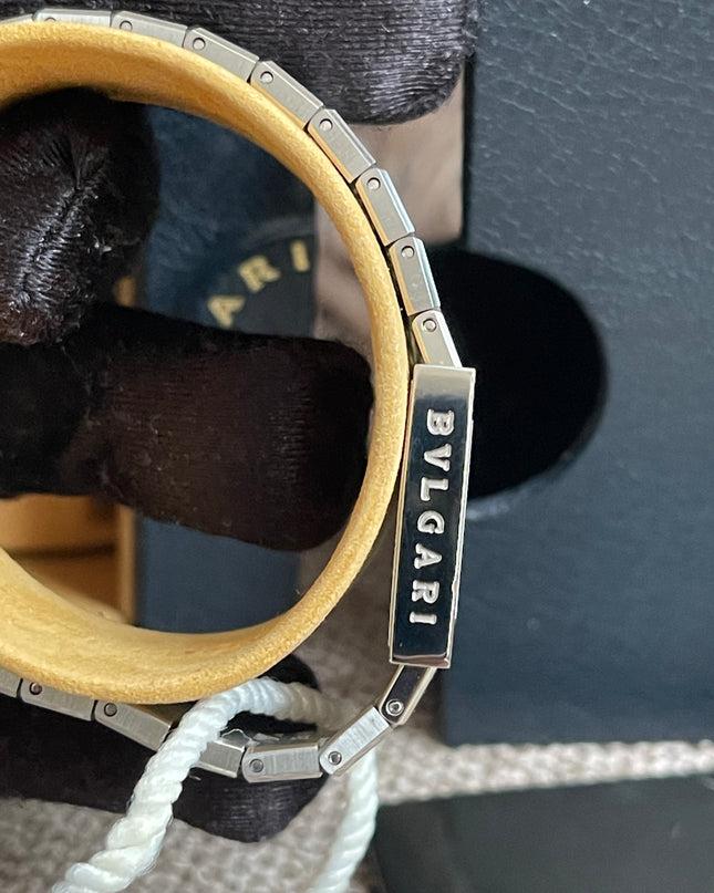 Preloved Authentic Bvlgari Quadrato SQ22 SS Ladies Watch