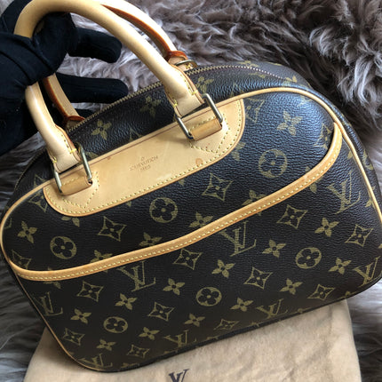 Preloved LOUIS VUITTON Monogram Trouville