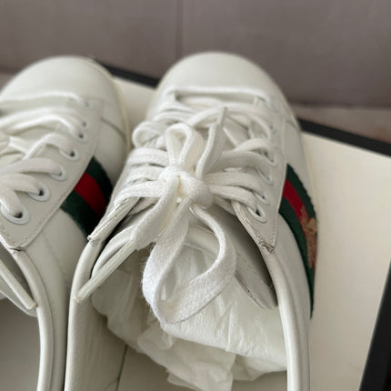 Preloved Authentic Ace Embroidered Low Top Sneakers in Leather SZ35