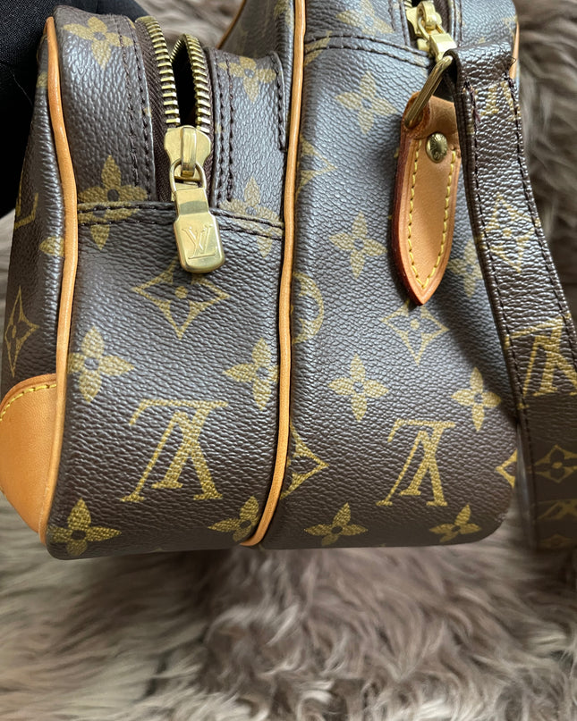 Preloved Louis Vuitton 2005 Nil messenger bag