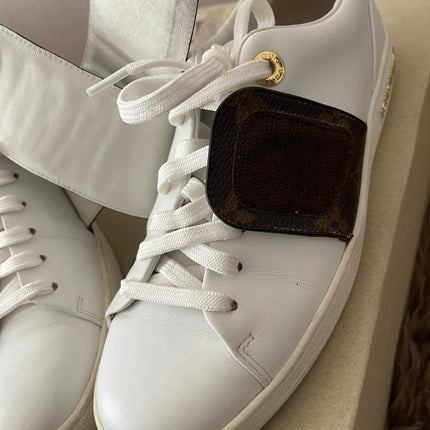 Preloved Authentic Louis Vuitton Frontrow sneakers sz35