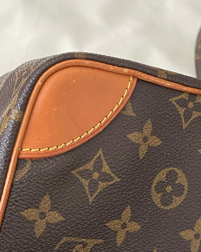 Preloved Authentic classic Louis Vuitton Monogram Amazon Shoulder Bag
