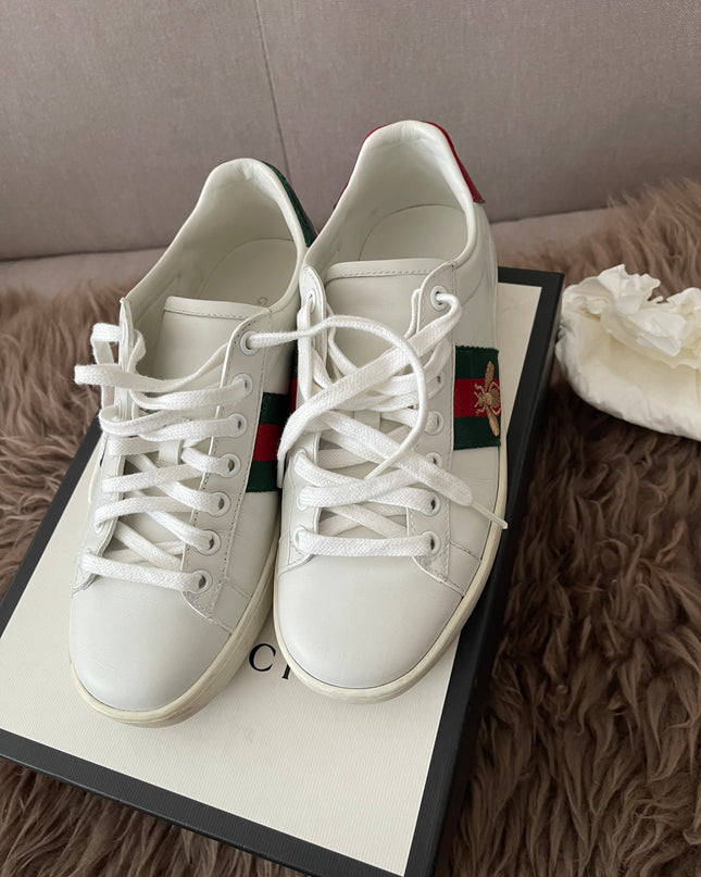 Preloved Authentic Ace Embroidered Low Top Sneakers in Leather SZ35