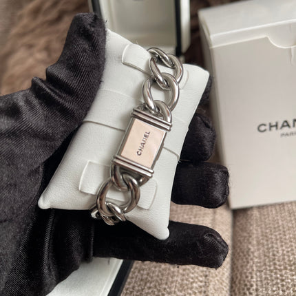 Preloved Authentic Chanel Première Gourmette Chain Watch