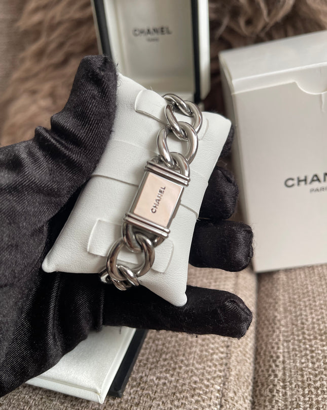Preloved Authentic Chanel Première Gourmette Chain Watch