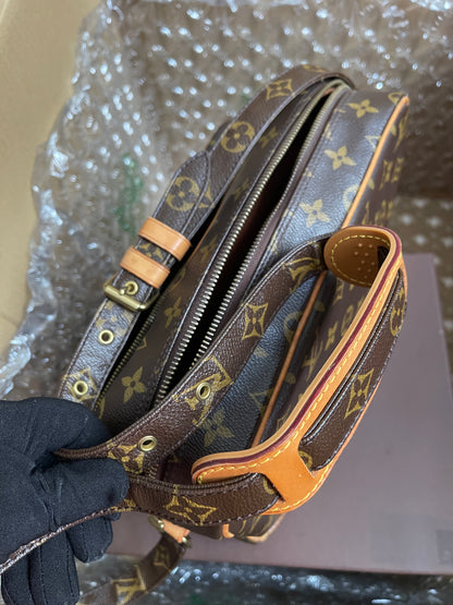 Preloved Louis Vuitton 2005 Nil messenger bag