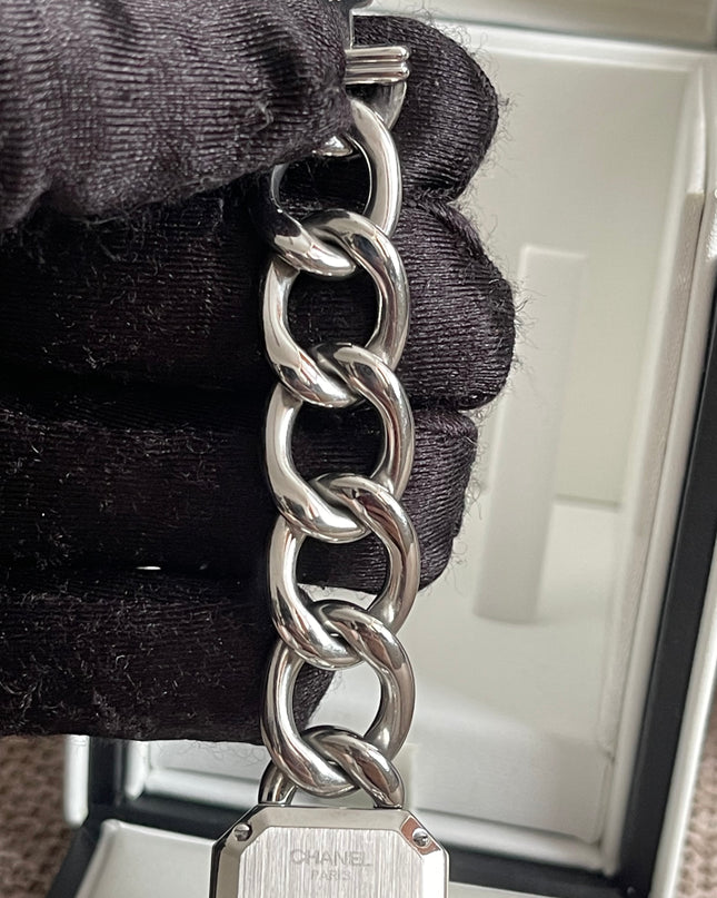 Preloved Authentic Chanel Première Gourmette Chain Watch