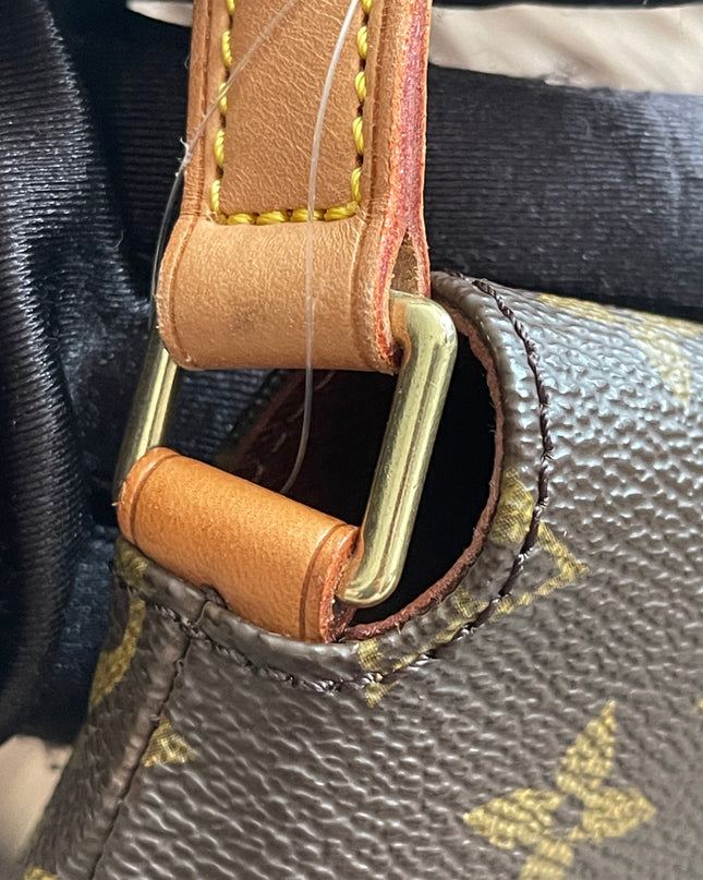 Preloved Authentic Louis Vuitton Musette Tango — Monogram Canvas
