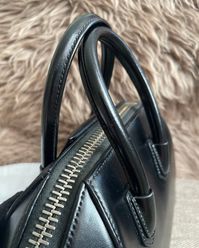 Preloved Authentic Givenchy Mini Antigona Bag Black Calf Leather