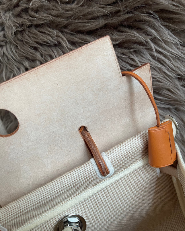 Preloved Authentic Hermes Herbag Zip