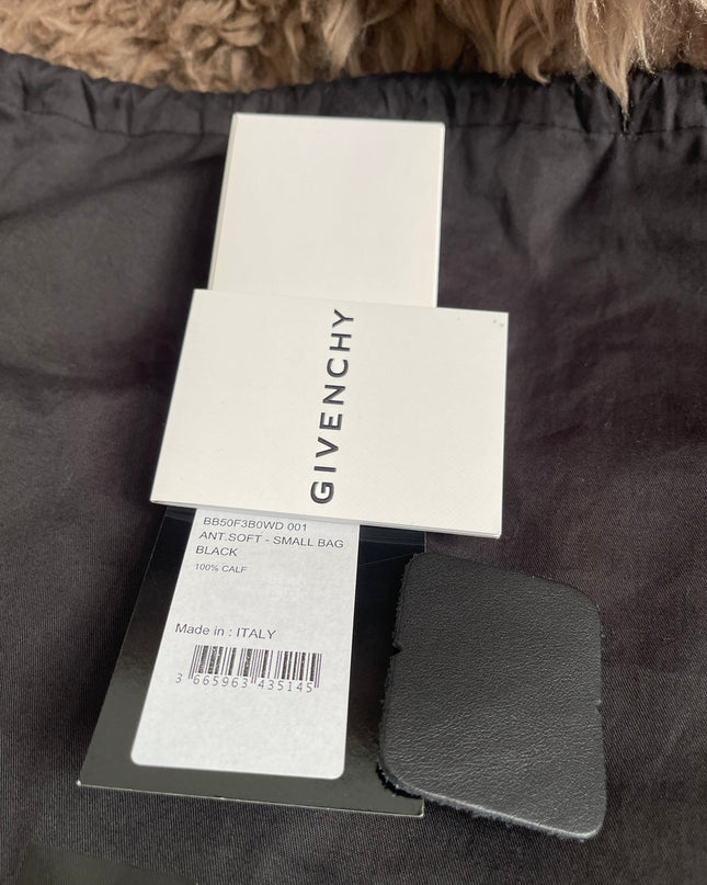 Preloved Authentic Givenchy Antigona Soft Small Bag Black Leather