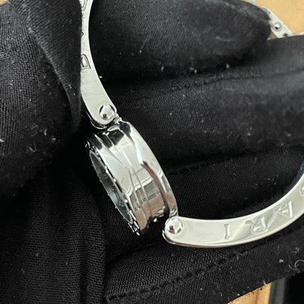 Preloved Authentic Bvlgari B.zero1 Watch 22mm stainless steel case, a blue mother-of-pearl dial with diamond