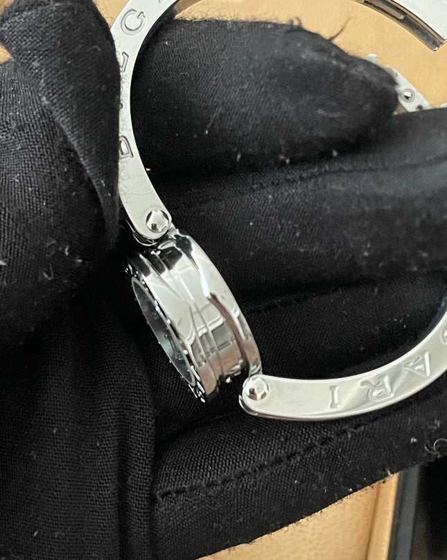 Preloved Authentic Bvlgari B.zero1 Watch 22mm stainless steel case, a blue mother-of-pearl dial with diamond